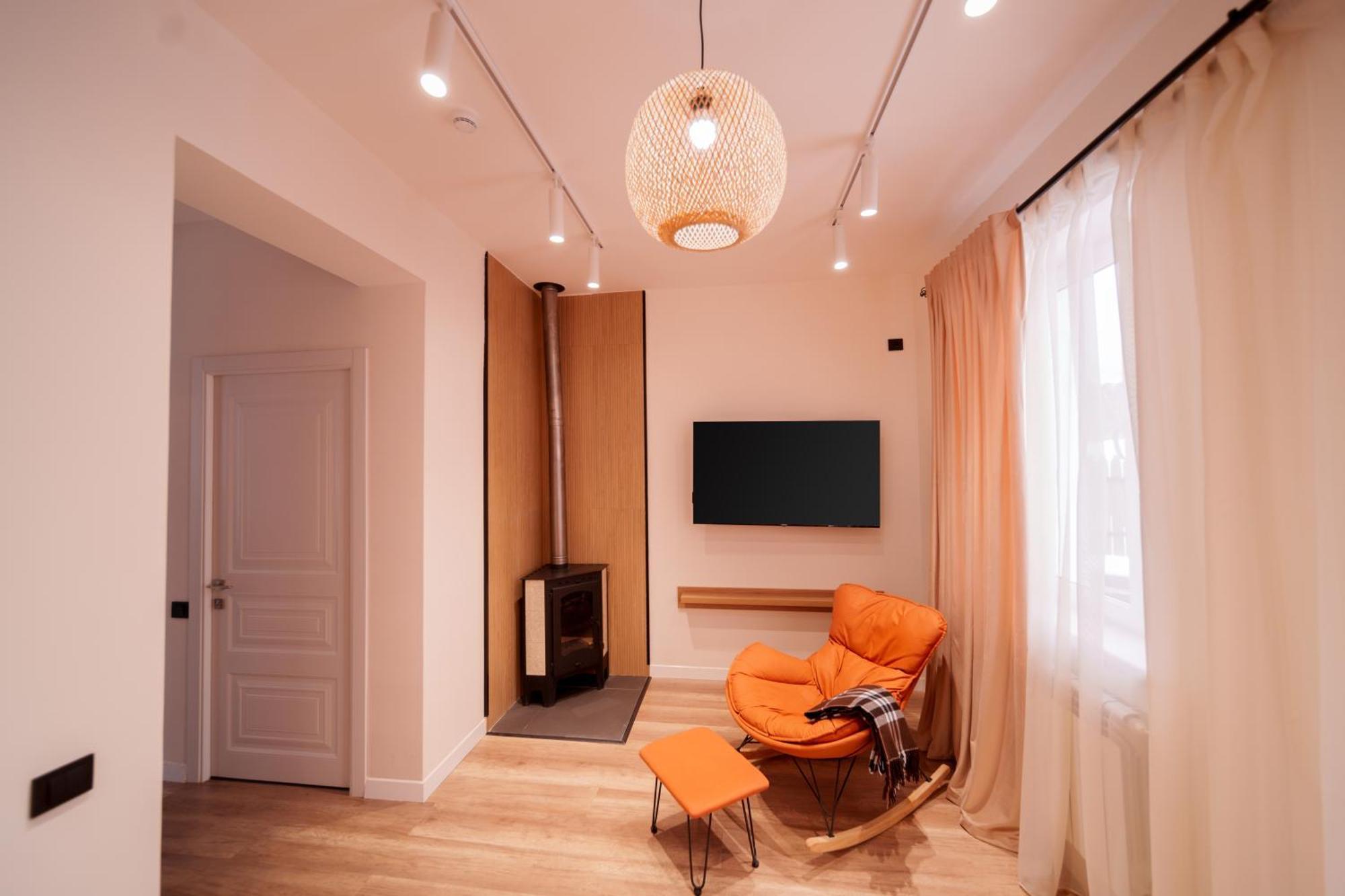 Motives Inn Дилижан Экстерьер фото