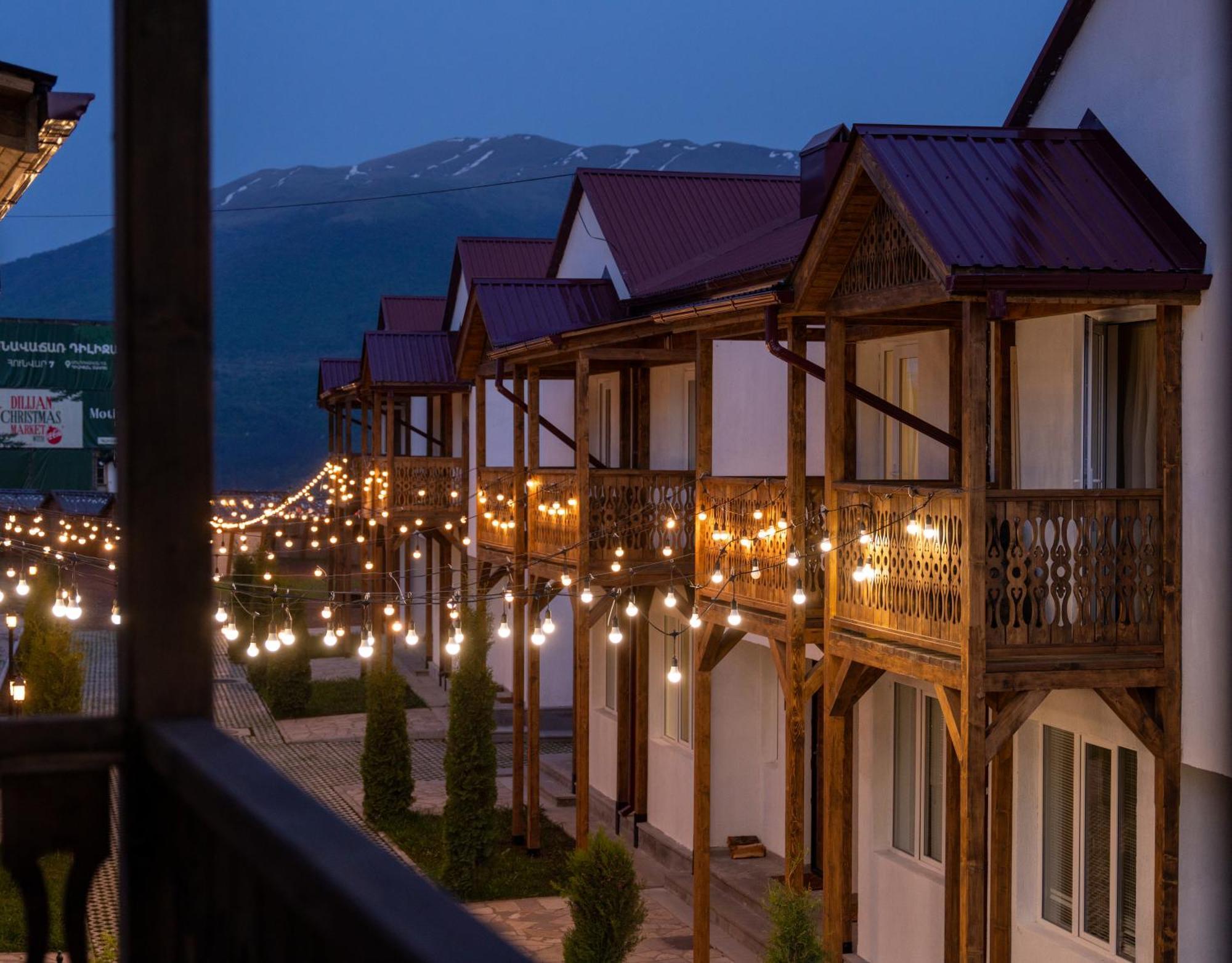 Motives Inn Дилижан Экстерьер фото